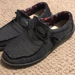 Hey Dude mens black size 12